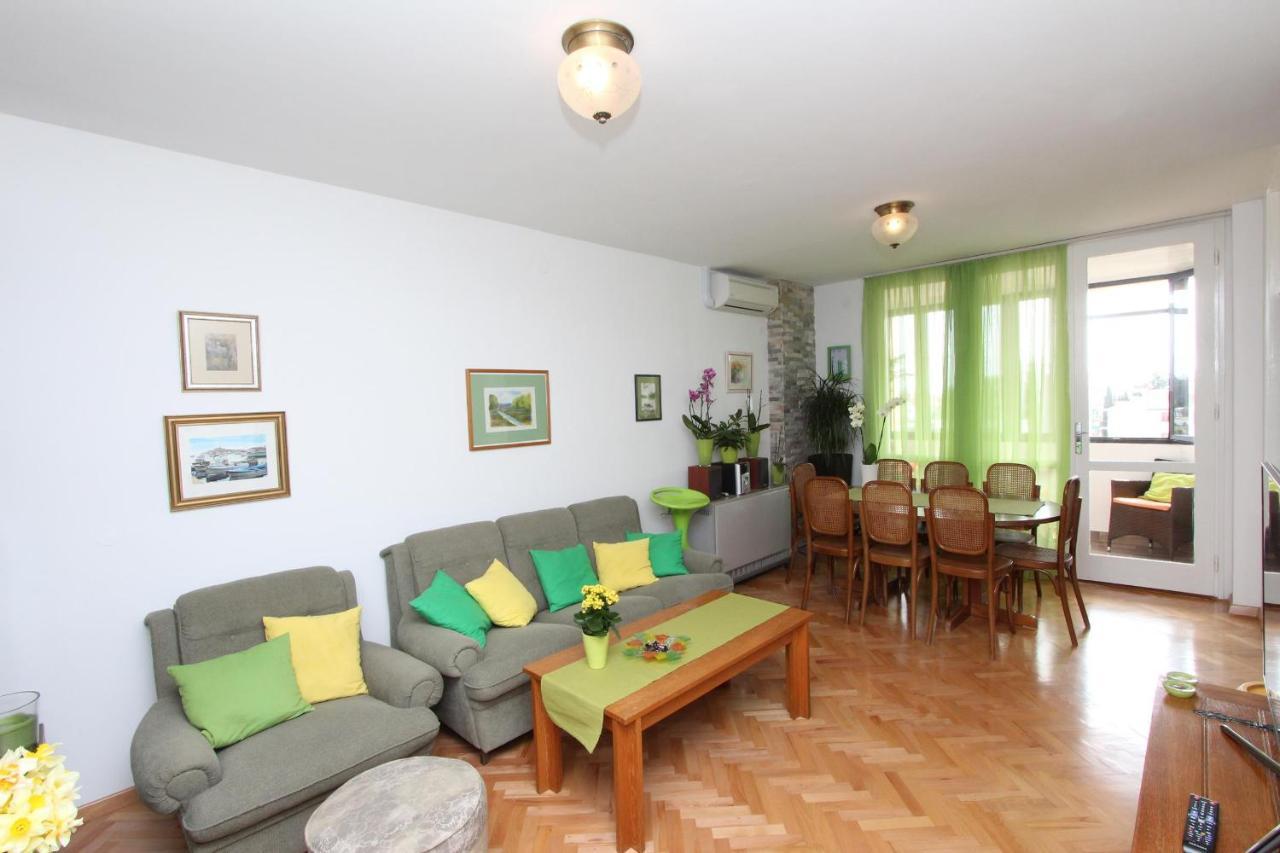 Apartment Elia Rovinj Zewnętrze zdjęcie