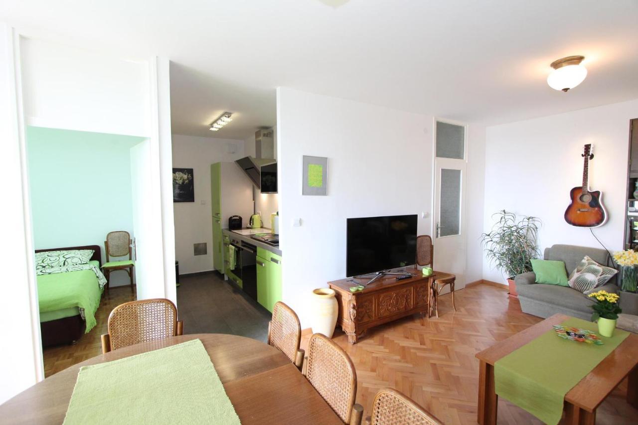 Apartment Elia Rovinj Zewnętrze zdjęcie